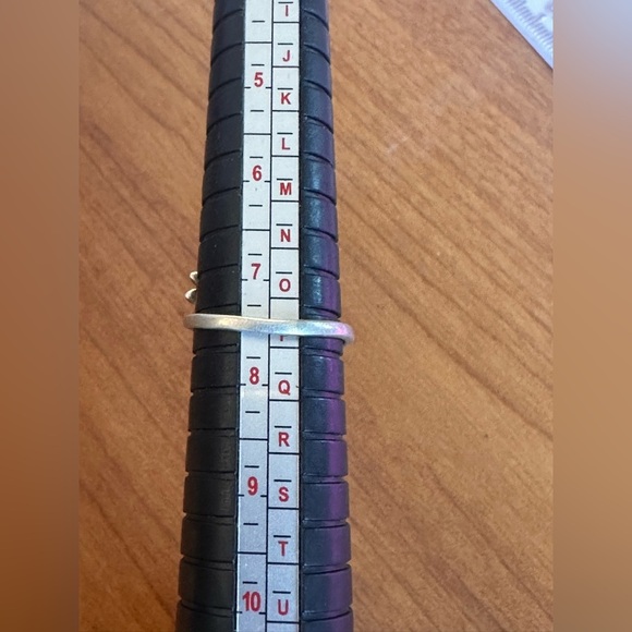 Adorable Sunflower and Bee sterling silver bypass adjustable ring - Picture 5 of 7